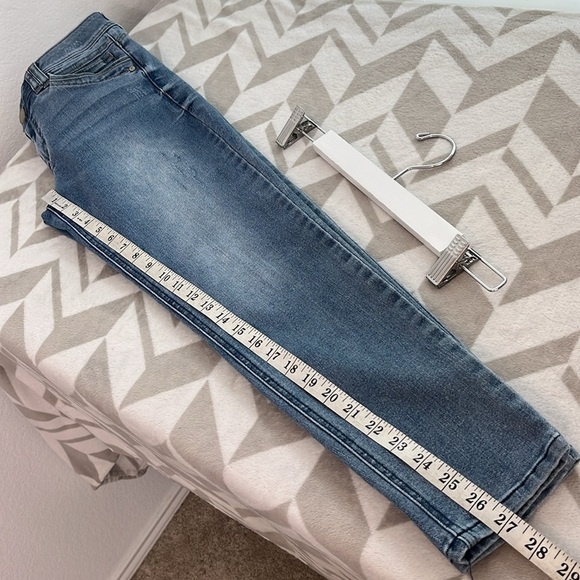 Democracy "Ab"solution Light Wash size 6 Women’s Denim - Picture 10 of 10